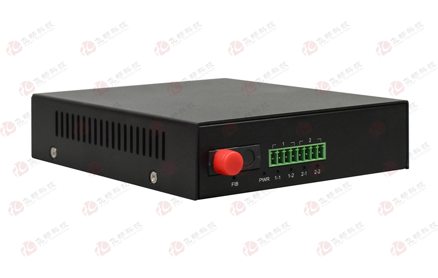 飛暢科技-袖珍型單路串口光貓